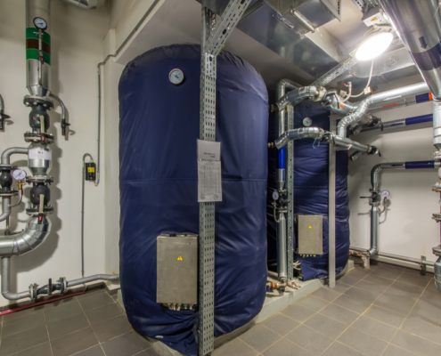 commercial plumbing service for commercial water heater